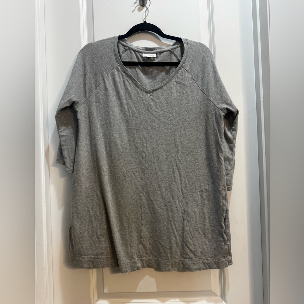 J JILL Purejill Gray Midseam Tunic VNeck 3/4 Sleeve Medium Armpit To Armpit 22”